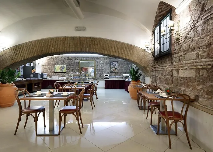 Della Torre Argentina Hotel 3*