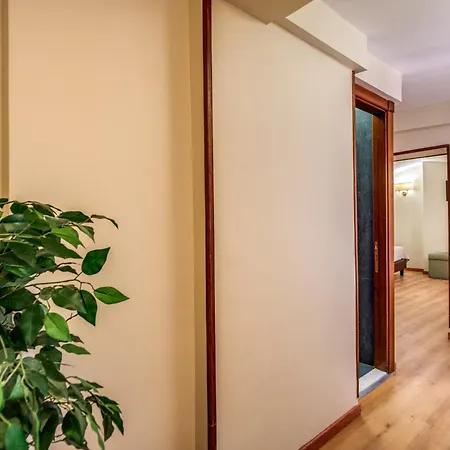 Della Torre Argentina Hotel 3*