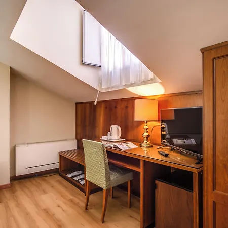 Hotel Della Torre Argentina 3*