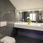 Della Torre Argentina 3* 로마