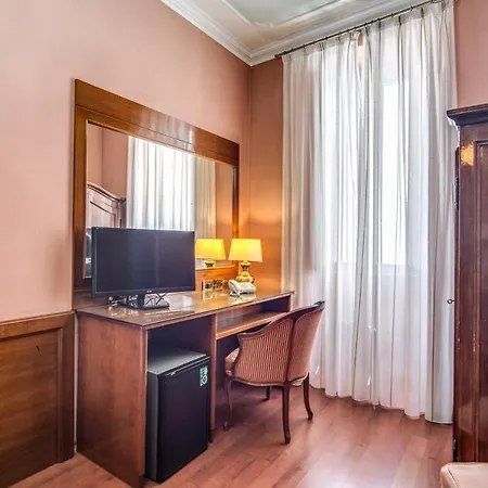 Hotell Della Torre Argentina 3*