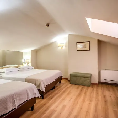 Della Torre Argentina 3*