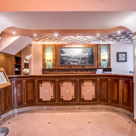 Della Torre Argentina Hotell Rom