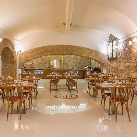 Della Torre Argentina 3*