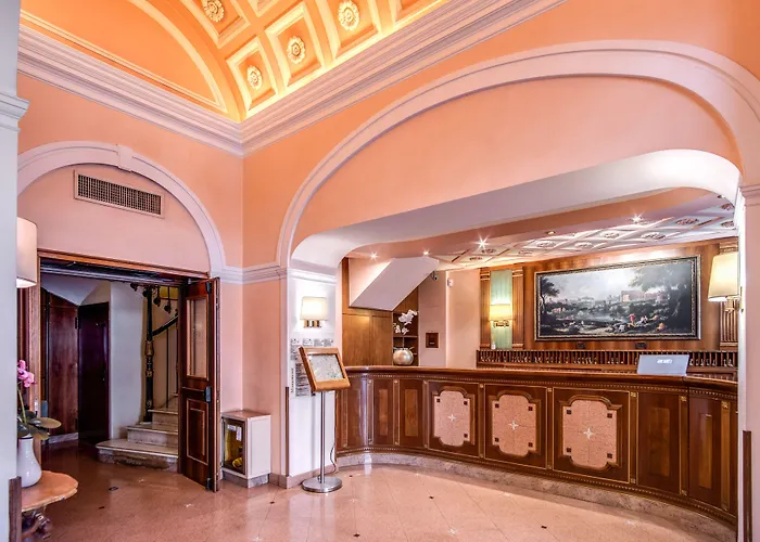 Della Torre Argentina 3* רומא