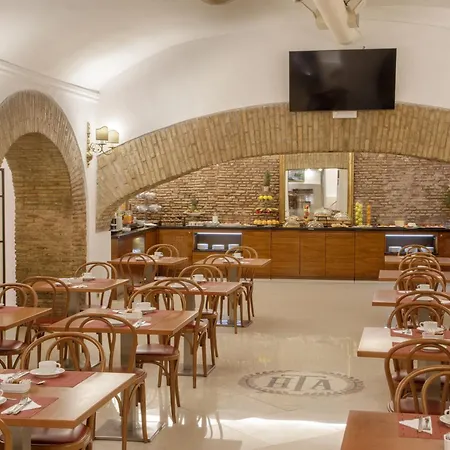 Della Torre Argentina Hotel 3*