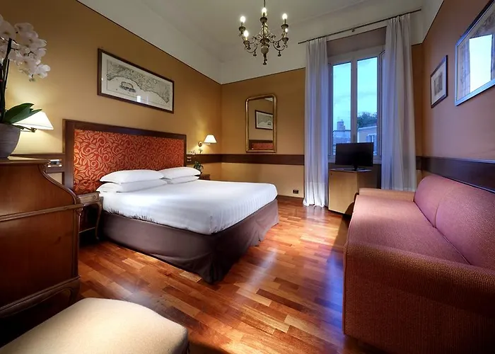 Отель Della Torre Argentina 3*