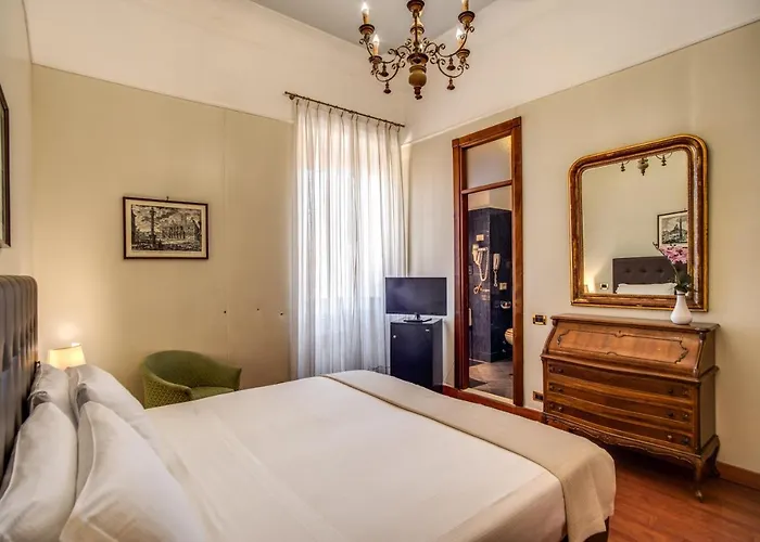 Отель Della Torre Argentina