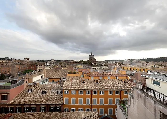 Della Torre Argentina Рим